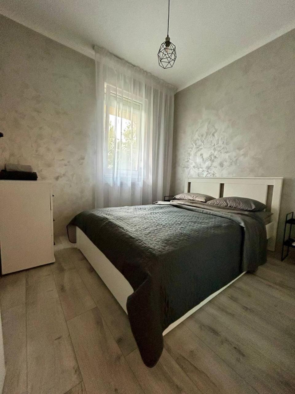 Sunhouse Apartman Hajduszoboszlo Ngoại thất bức ảnh